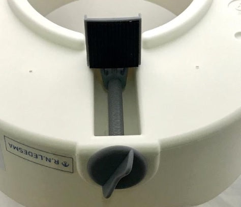 Alzador de Baño WC con Apoyabrazos Abatibles y Seguro Frontal (Seguridad Total)